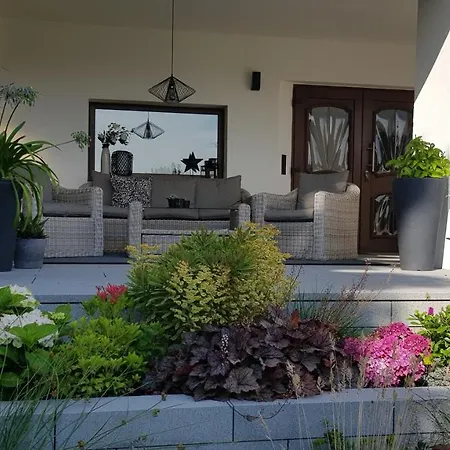 דירה Gaestewohnung Flora